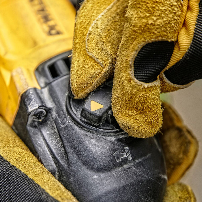 BUILDMATE x DEWALT 22mm SDS+ 3-Mode Hammer Drill | 711W, 2.1J Impact, 0–5680 BPM D25033K-B1