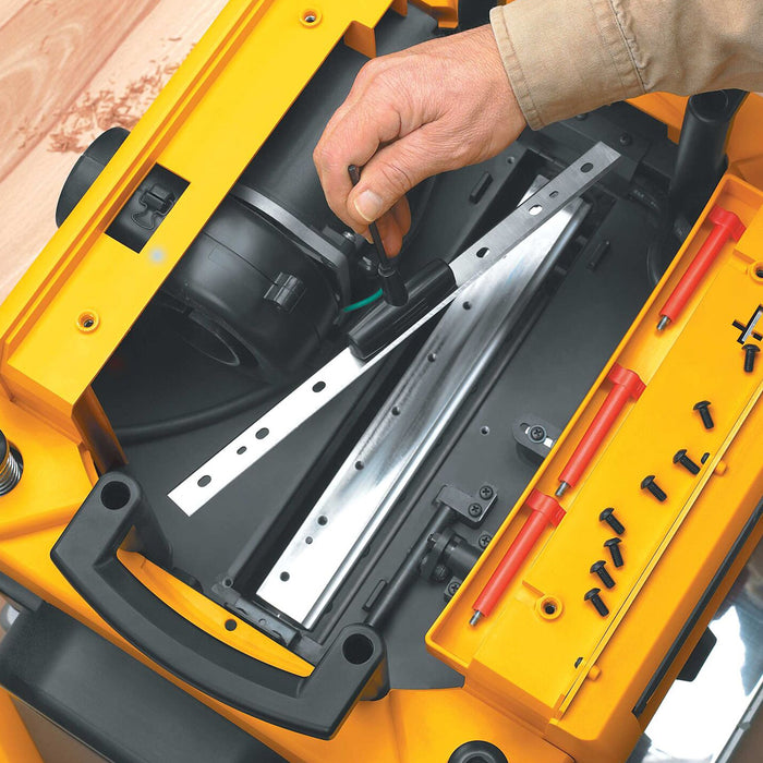 BUILDMATE x DEWALT 1800W 13" Thickness Planer | 3-Blade, 3mm DOC, Heavy-Duty Bench Tool DW735-B1