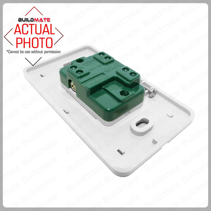 BUILDMATE Omni Aircon Tandem Outlet with Plate 20A 250V Heavy Duty Air Conditioner Power Outlet Wall Socket WEA-401
